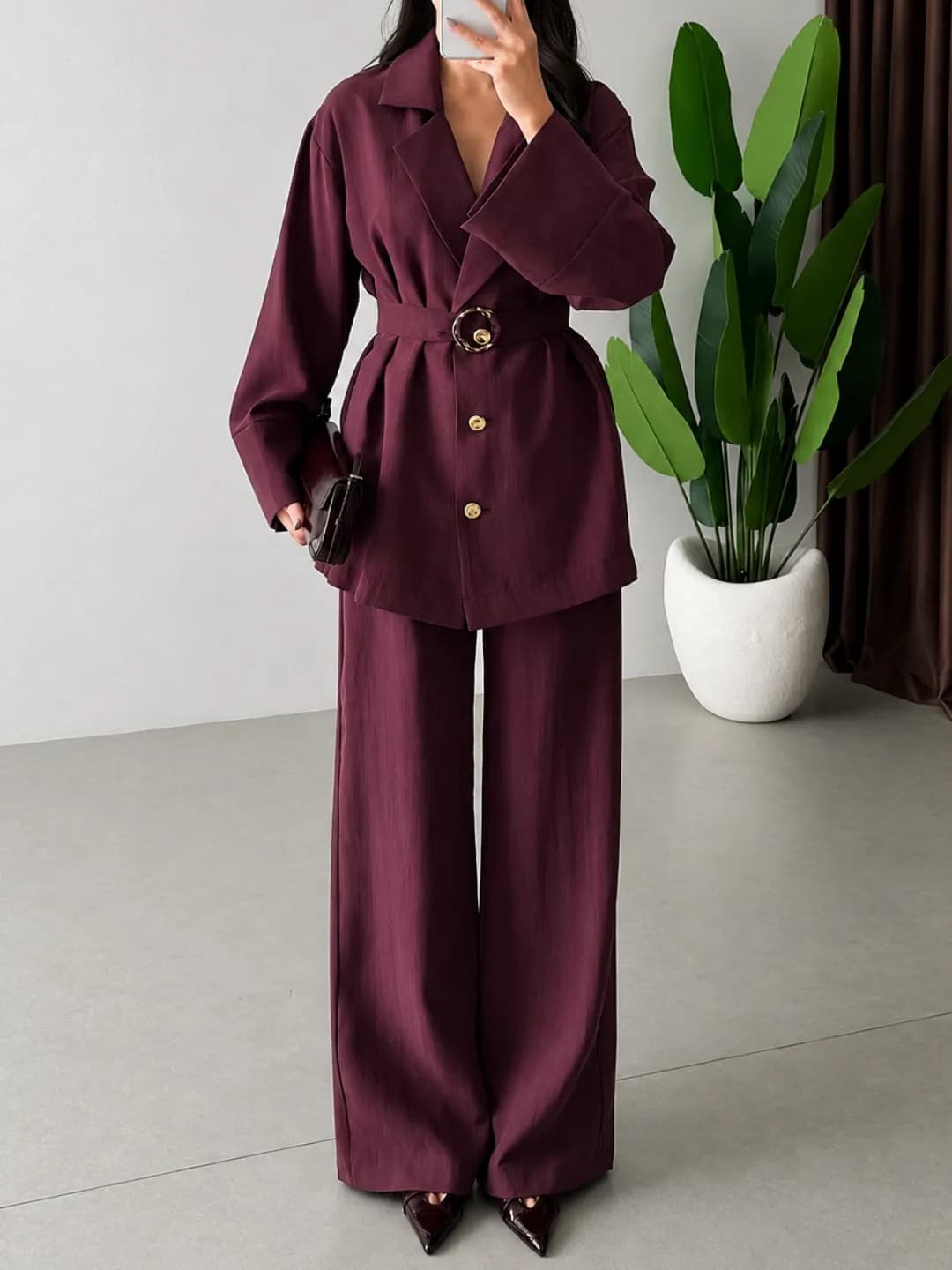 New women's suit with lapel and wide-leg pants from Europe and America