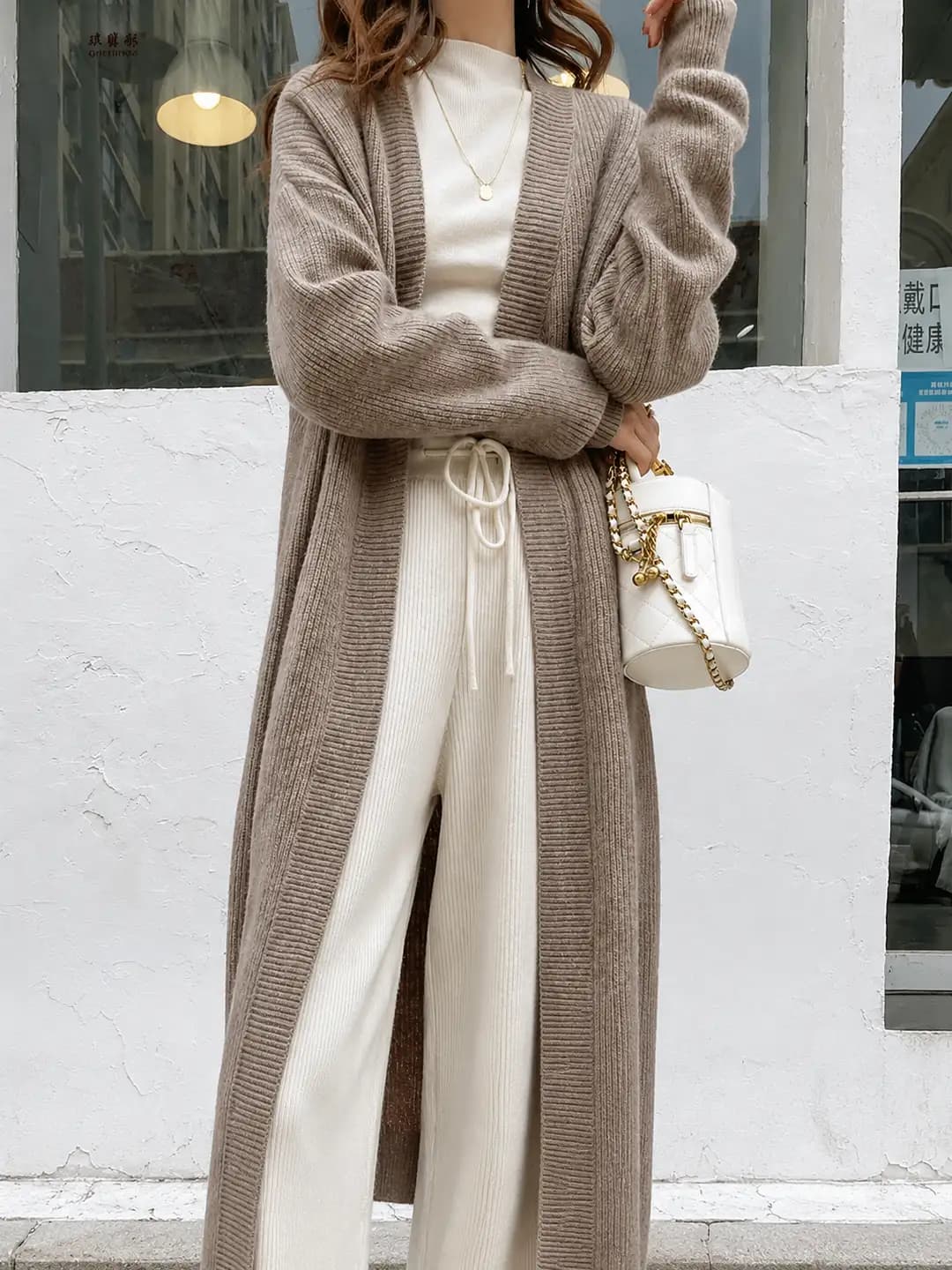 Women's knit cardigan 2026 autumn-winter, V-neck, long sleeve, loose fit, solid colour, plus size