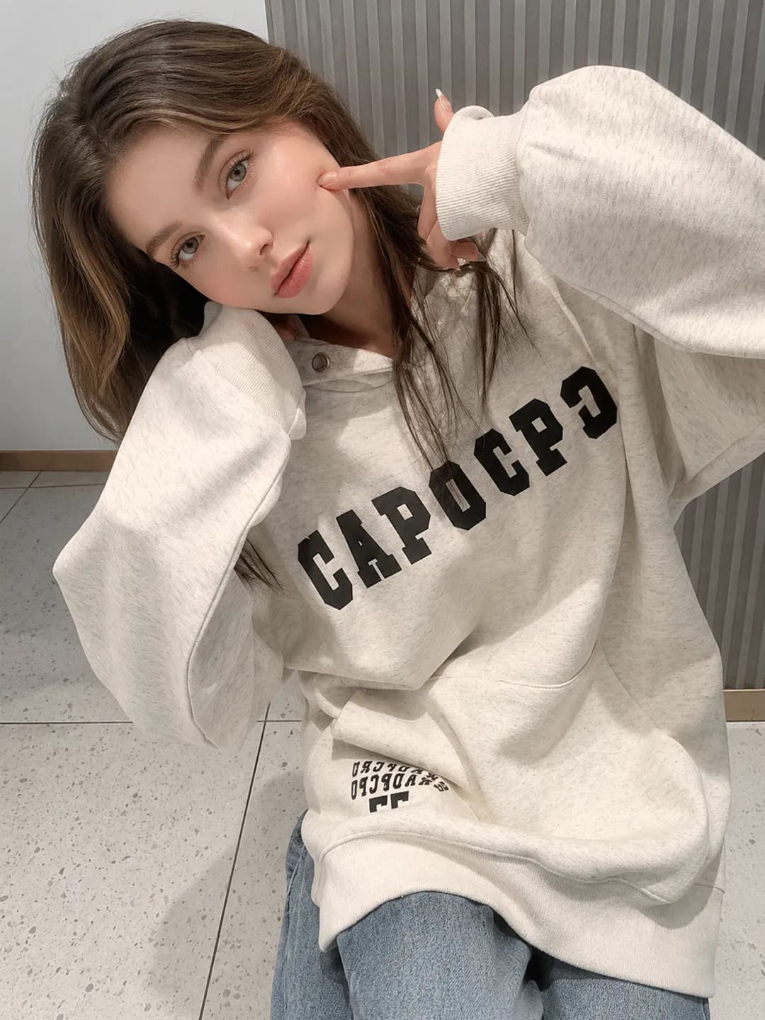 Light grey, thin