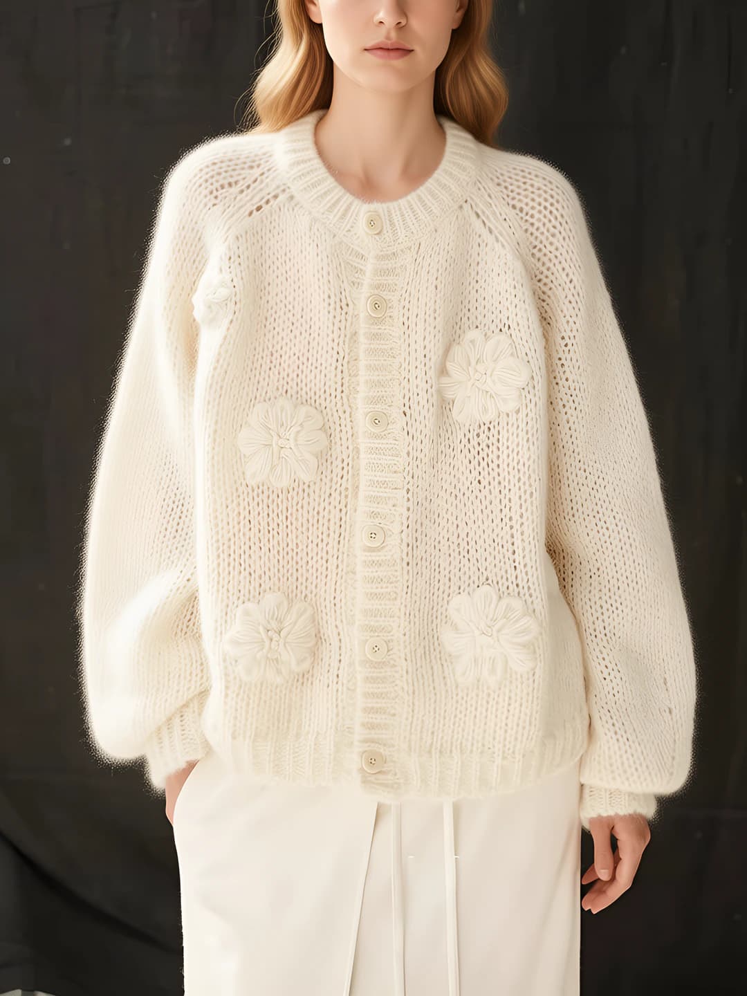 Women's wool and mohair knit cardigan, crew neck, long sleeve, loose fit, solid colour, with hand-embroidered 3D camellia