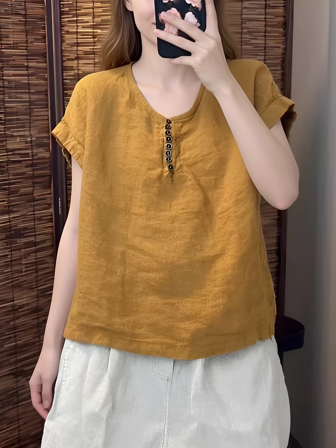 Жёлтый