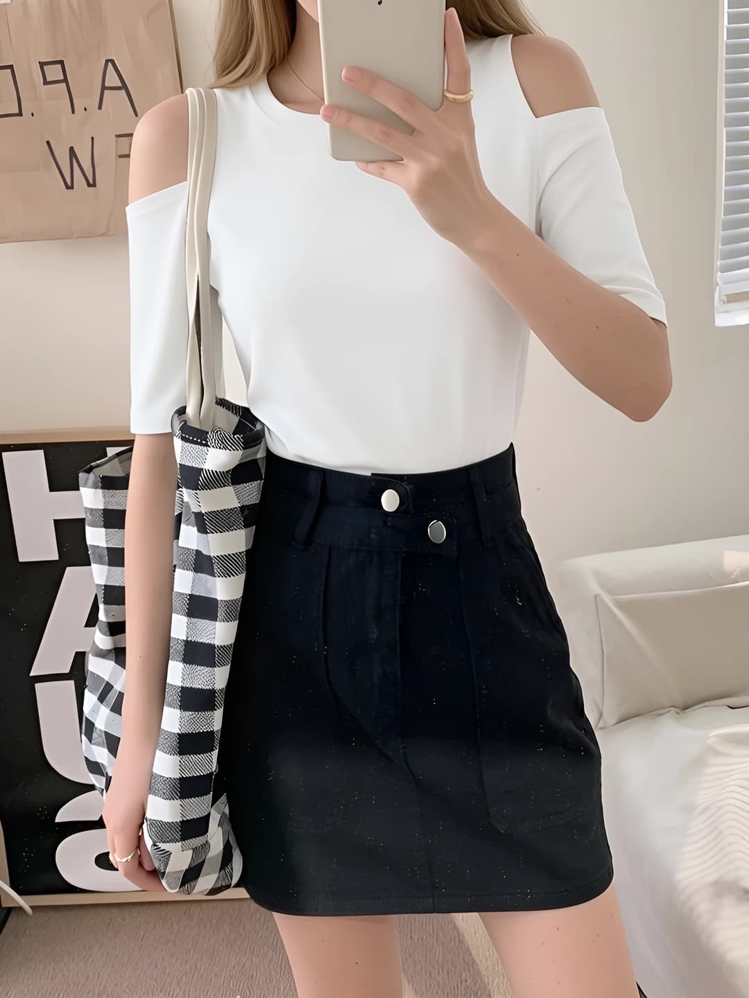 White T-shirt