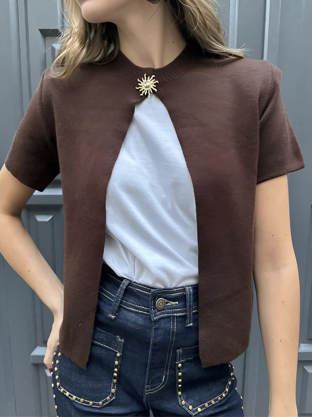 Women's spring-summer knit cardigan, solid colour, crew neck, short sleeve, single button, cropped