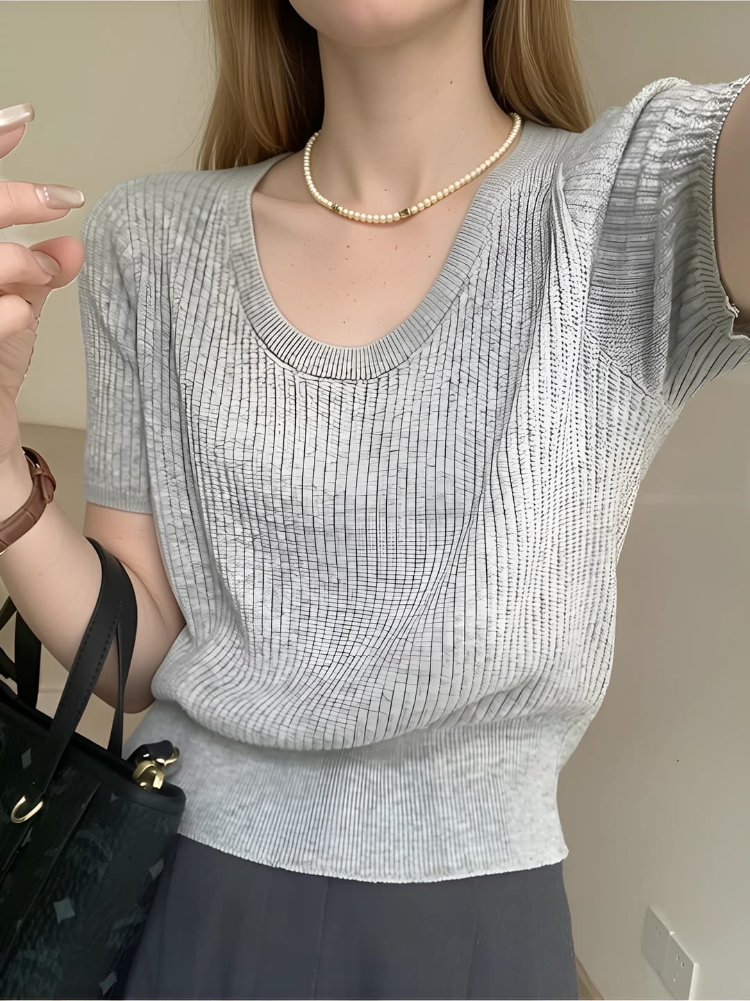 Women's Korean style casual short ice-silk fabric knit top, solid colour, loose fit, crew neck, long sleeve, short sleeve
