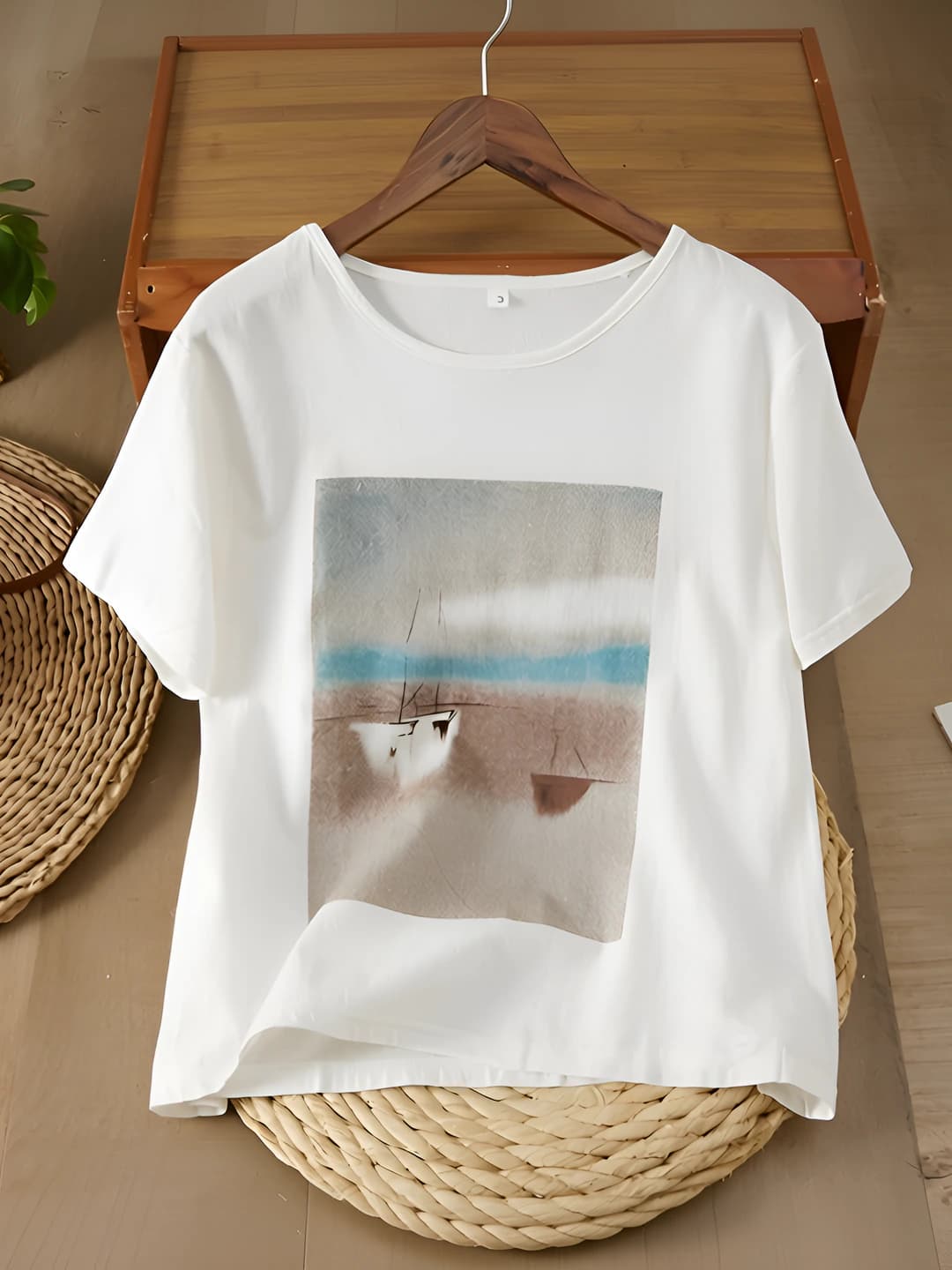 White T-shirt