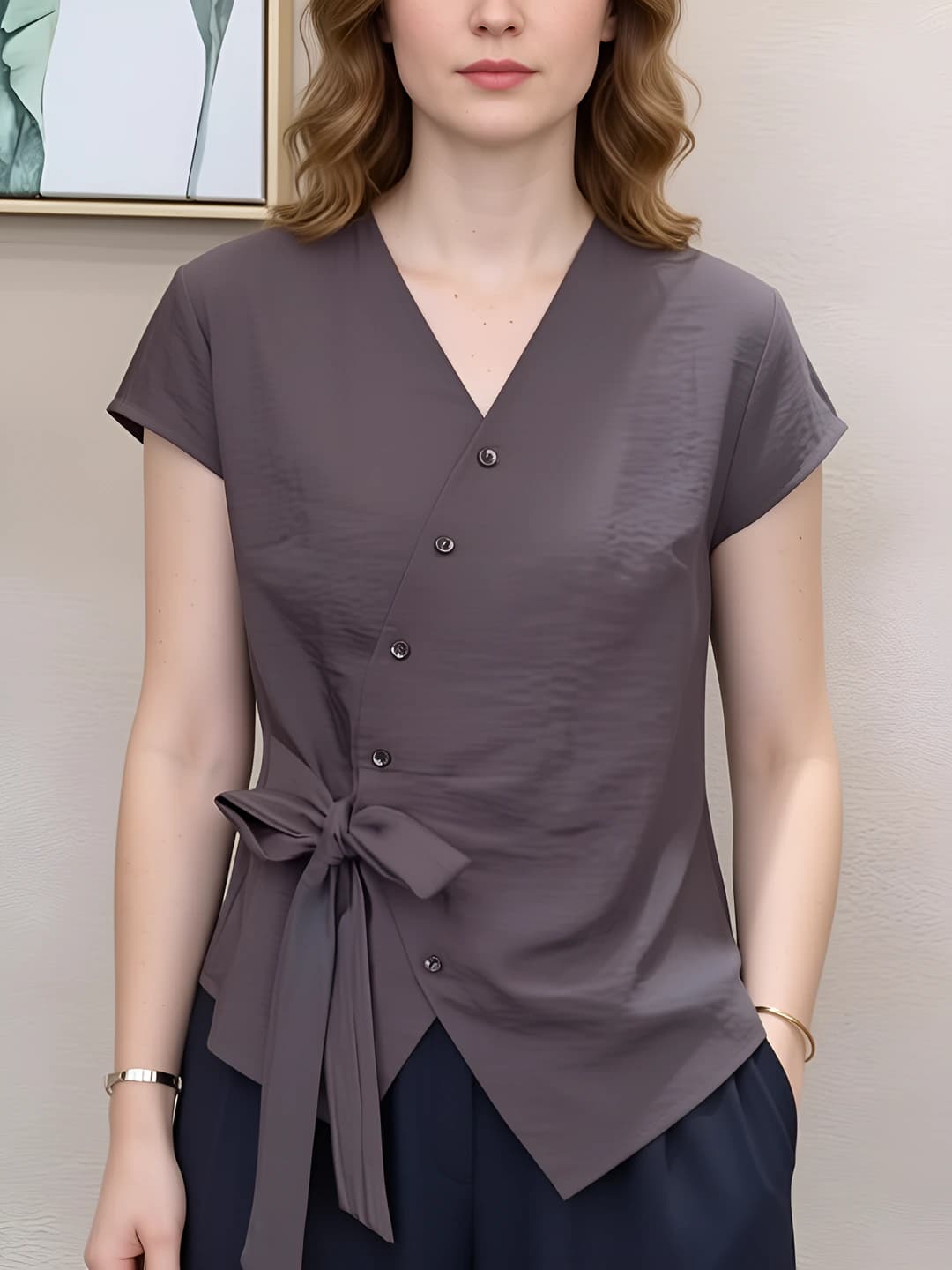 Women's V-neck short-sleeve blouse in ice-silk fabric, slimming, summer