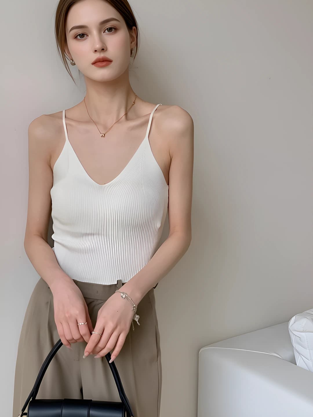 Women's V-neck ribbed strap camisole top, slim fit, slimming, ice-silk fabric, 2026
