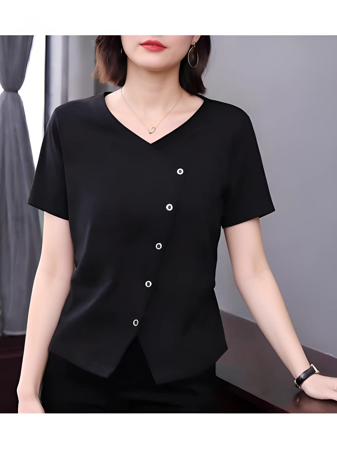 1025 Black
