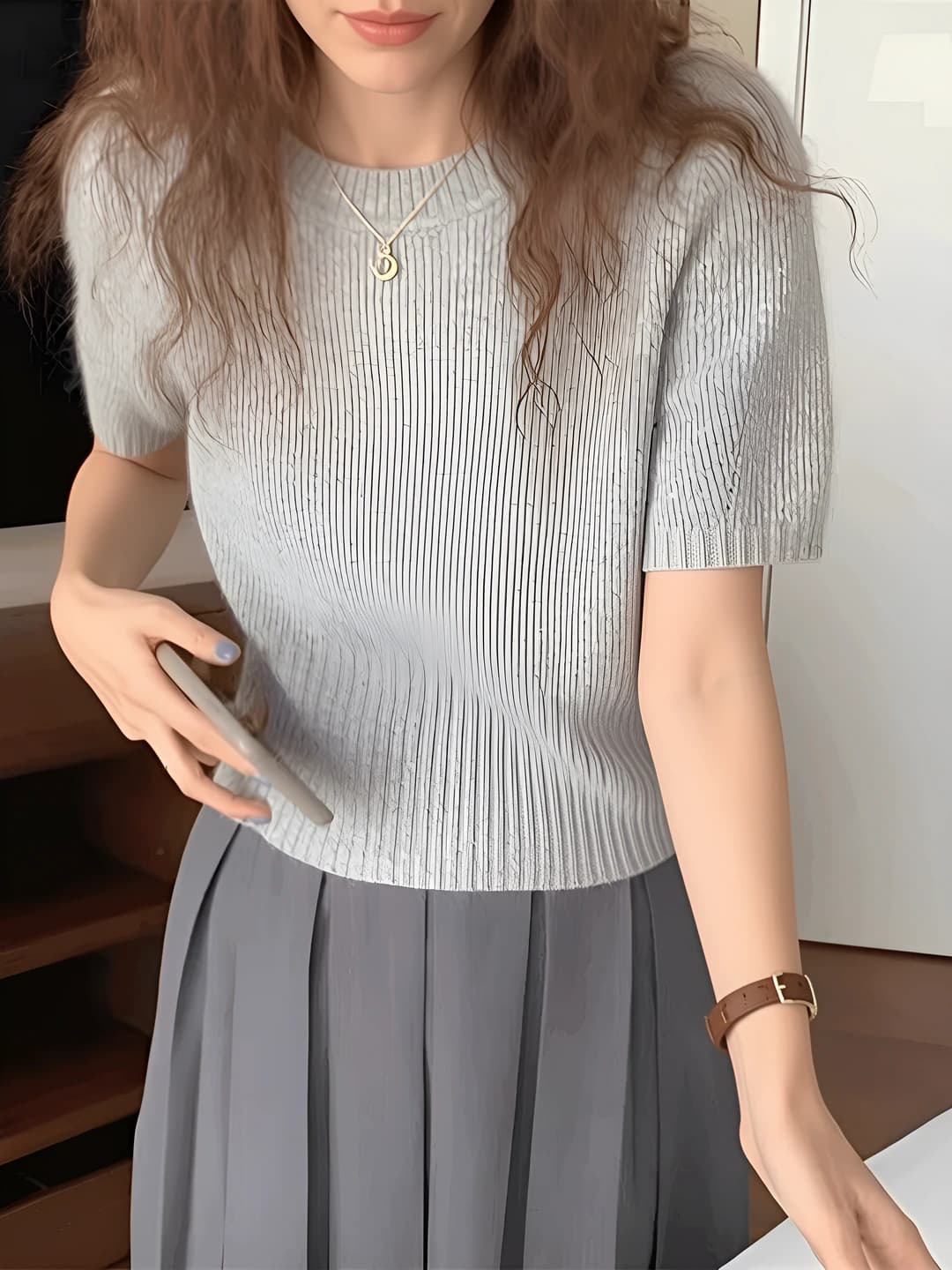 Women's summer short sleeve crew neck knit top, solid colour, loose fit, cropped