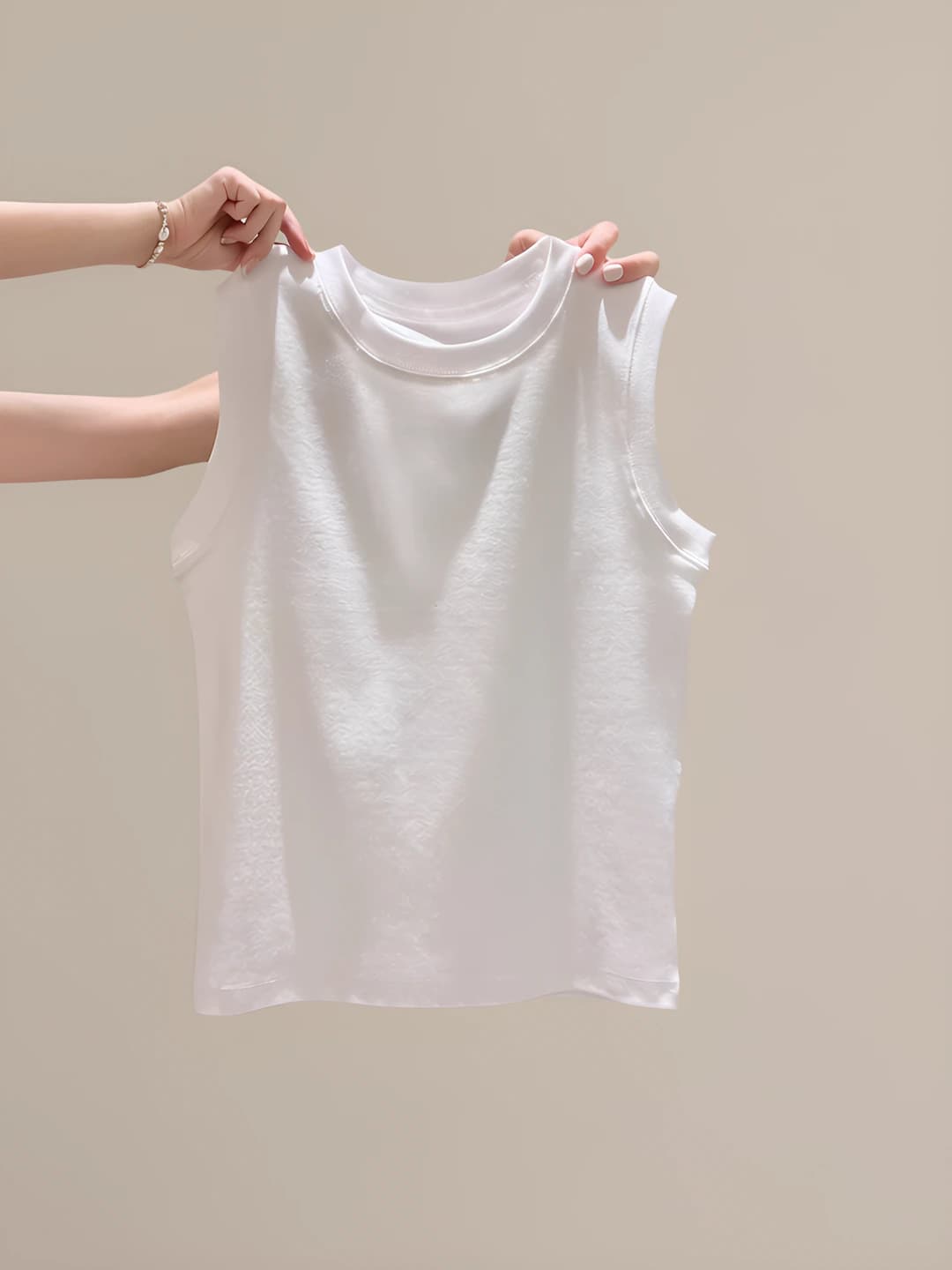 Women's sleeveless tank top, stand collar, crew neck, white trim, solid colour, loose fit, polyester, all-season