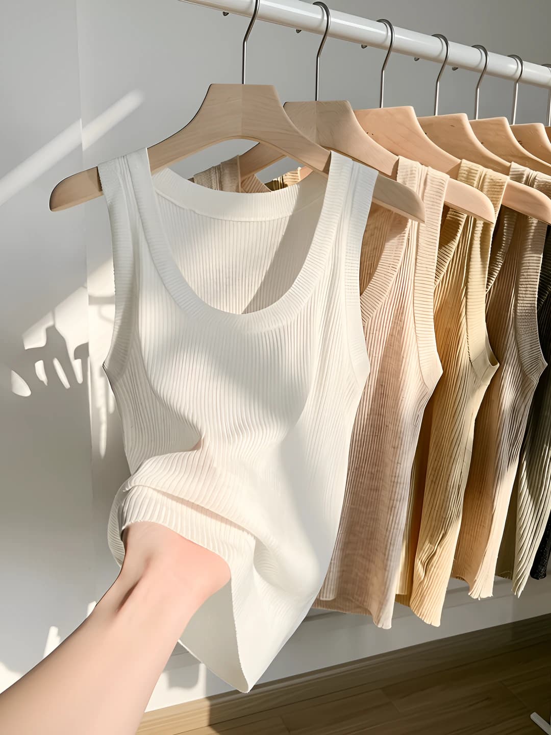 White T-shirt