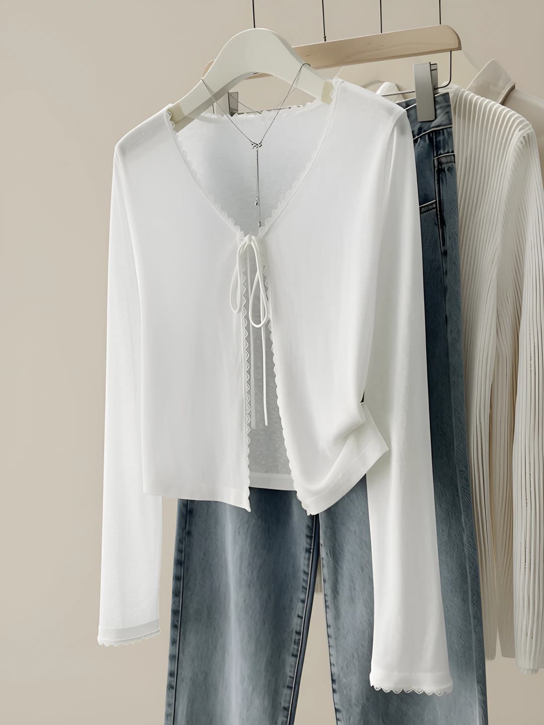 White T-shirt