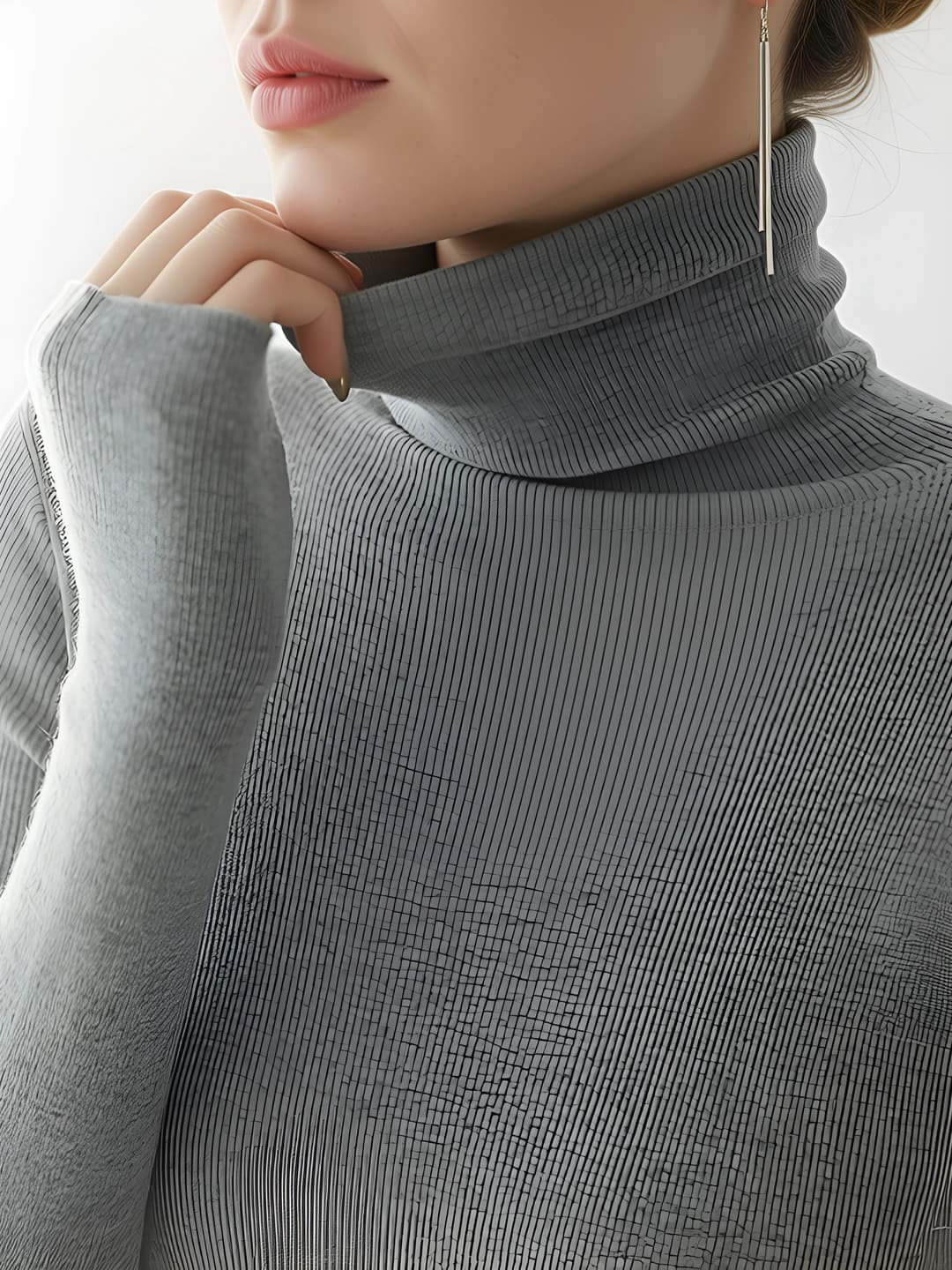 Light grey short