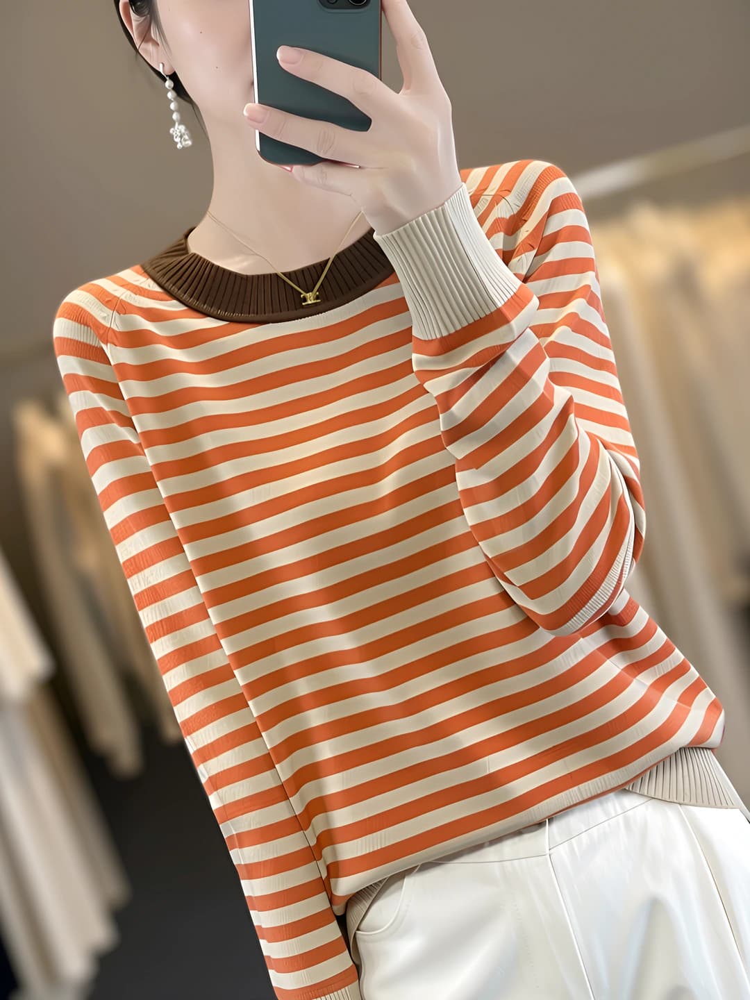 Orange-apricot