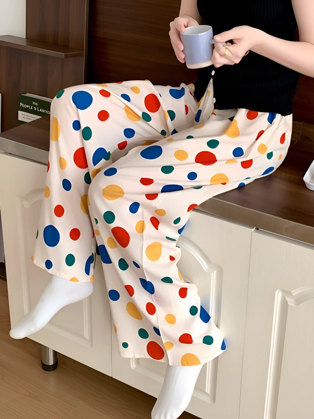Multicolour polka dots