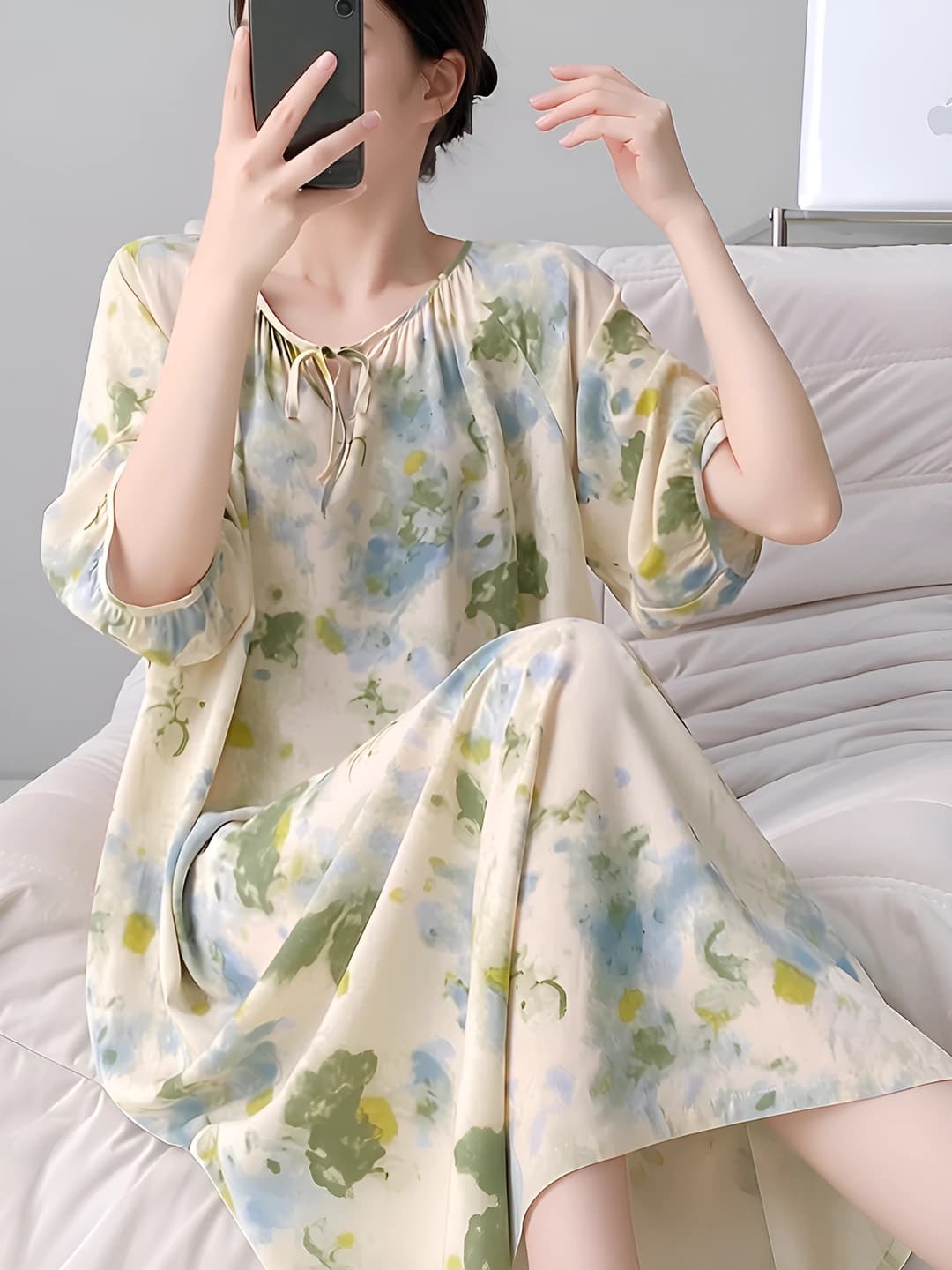 553 Blue-green
