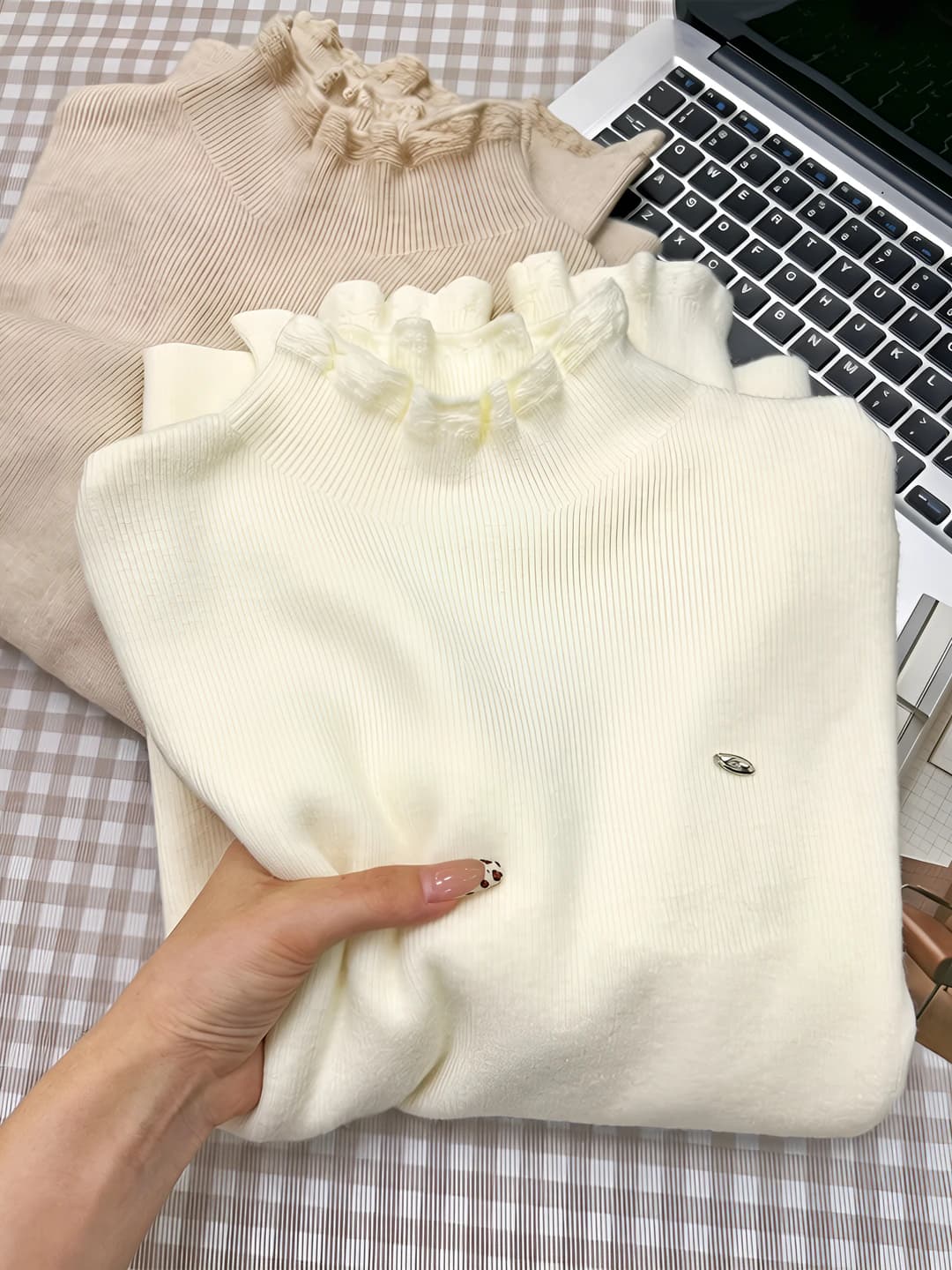 Milk apricot