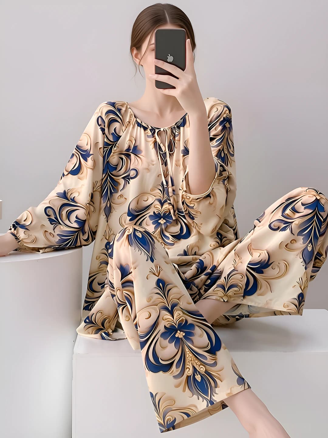 609 Light Gold Helical Pattern