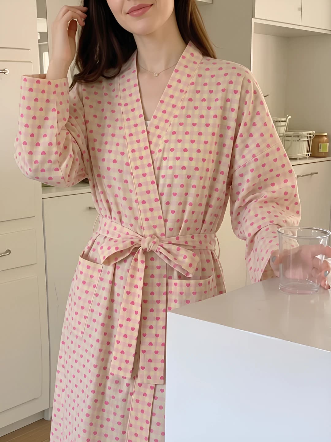 Women's house robe: long sleeve, V-neck, checked pattern, cute style, all-season loungewear