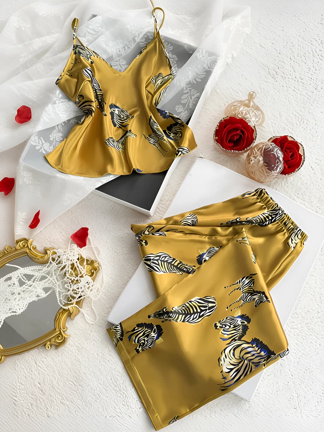 Ayollar uchun pijama to'plami: yengsiz kamisolka va uzun shim, muz-ipak mato, yupqa, havo o'tkazuvchan, to'rt mavsum