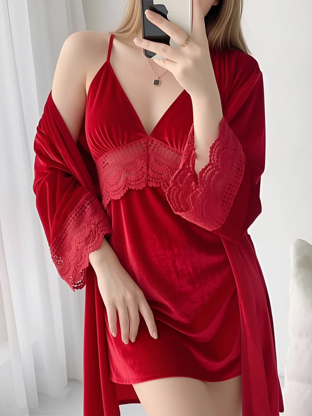 Gold velvet 2-piece set - wine lace back