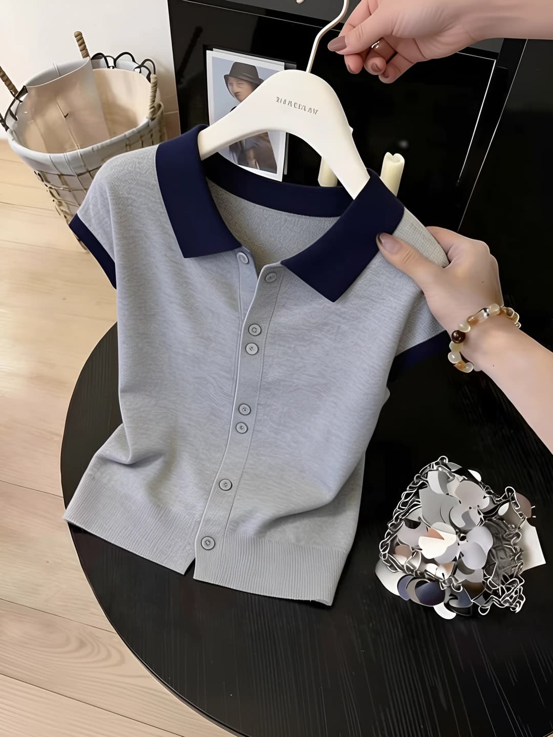 6239 Grey