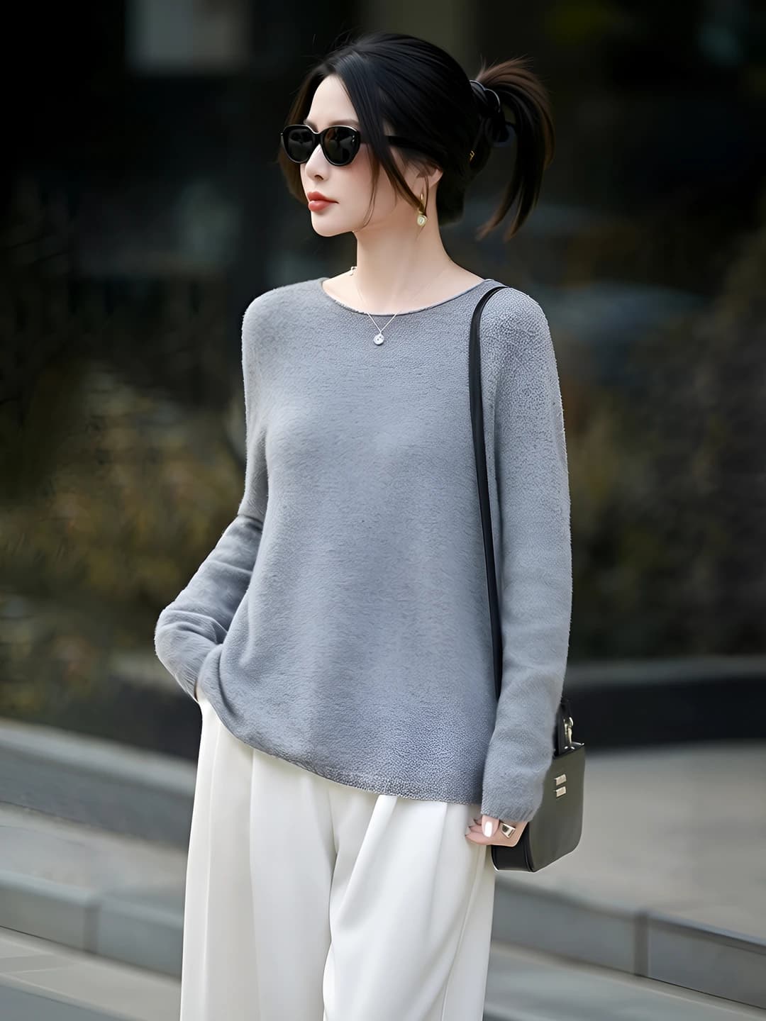 Ayollar uchun 100% junli sviter, dumaloq yoqa, uzun yeng, bir rangli, bo'sh (oversize) kesim, kundalik uslub