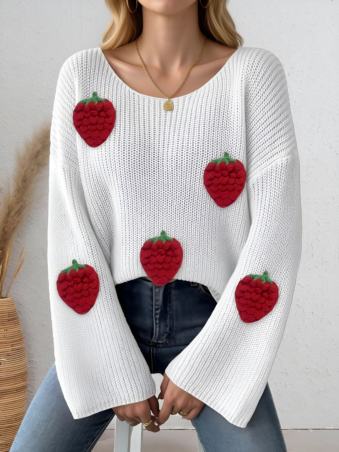 White (5 red strawberries)