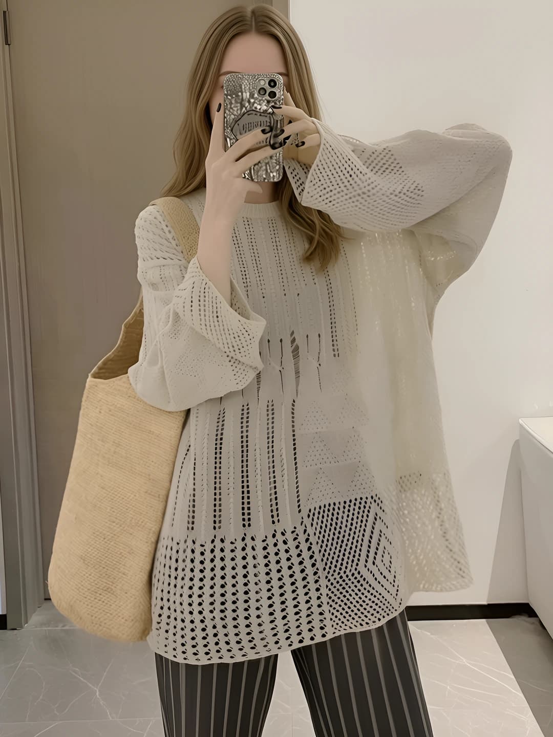 Women's thin knit top with long sleeve, crew neck, solid colour, loose fit, sun-protective, spring-summer, regular length, non-iron