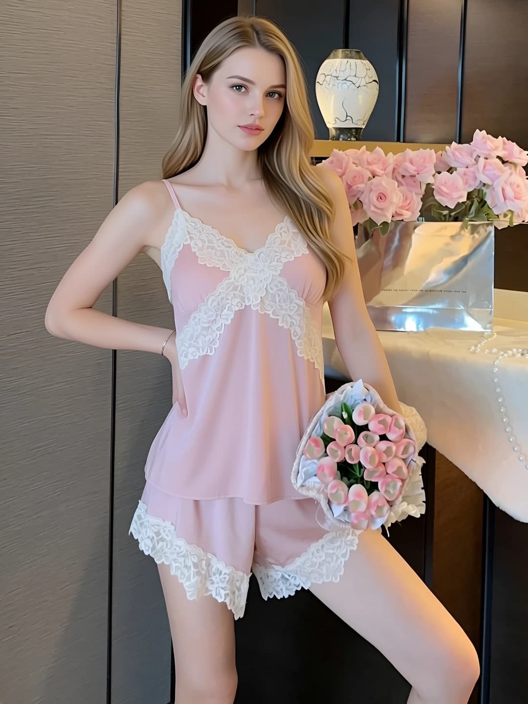 Women's lace V-neck sleeveless pajama set: thin ice-silk fabric, shorts, summer, spring, autumn