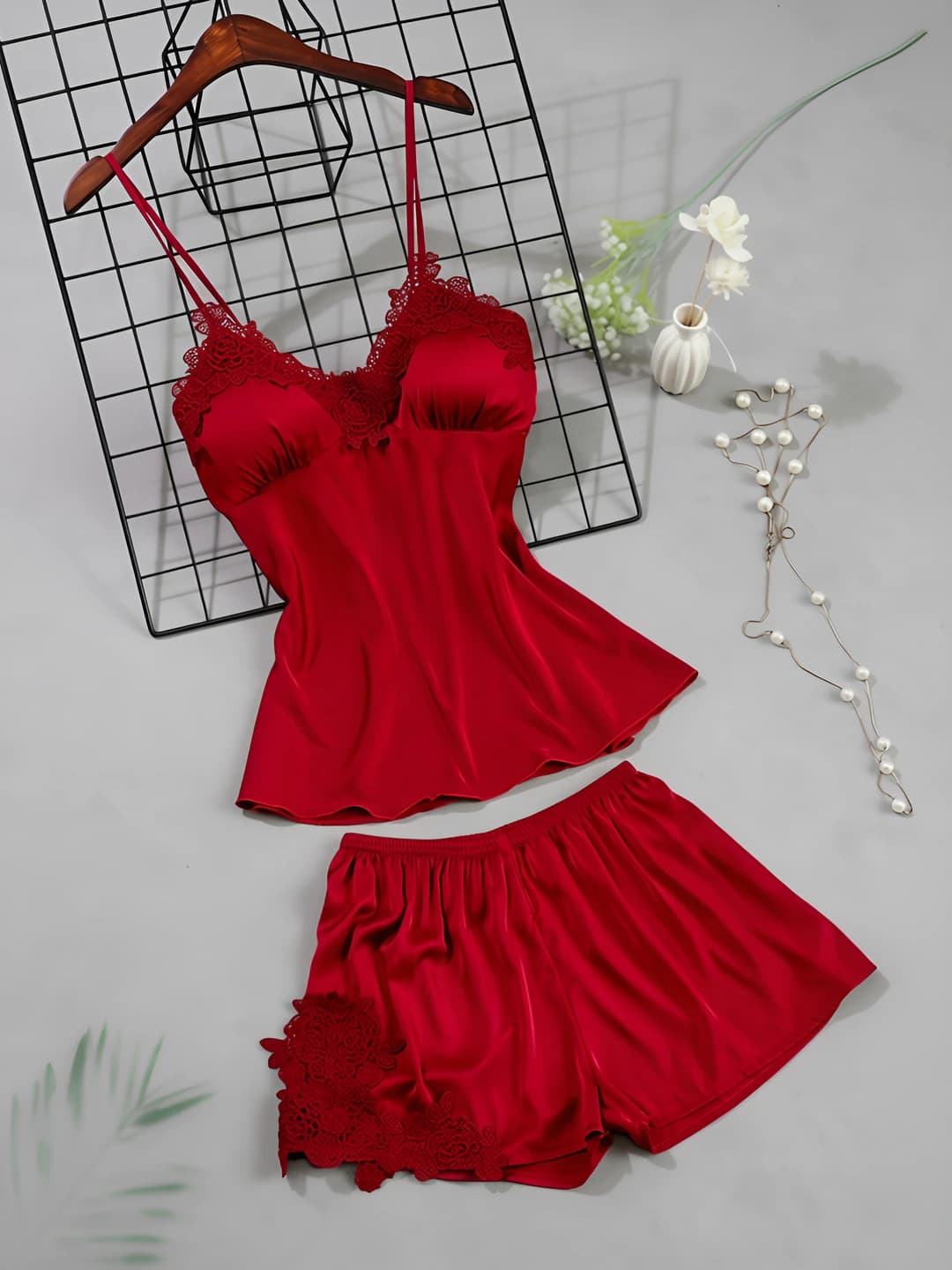 Women's summer thin satin pajama set: camisole and shorts, crew neck, sleeveless, Korean style