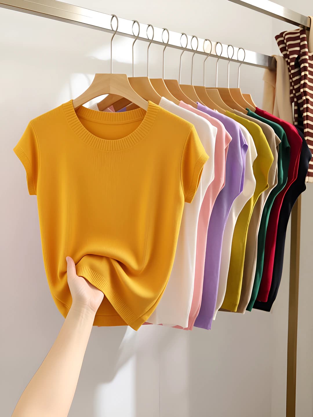 Ginger yellow
