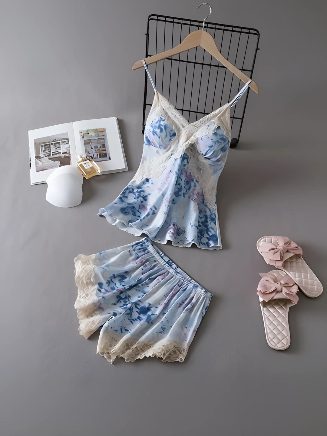 Silk - Blue floral lace
