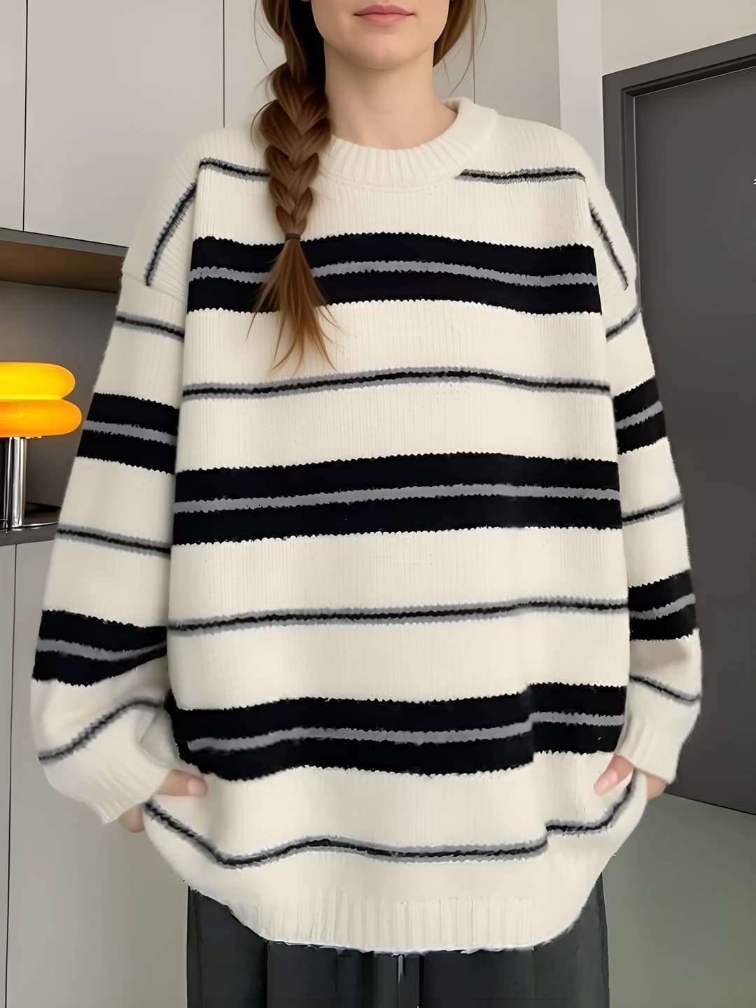 Women's striped knit pullover sweater, autumn-winter, loose fit, crew neck, long sleeve, slimming, casual style