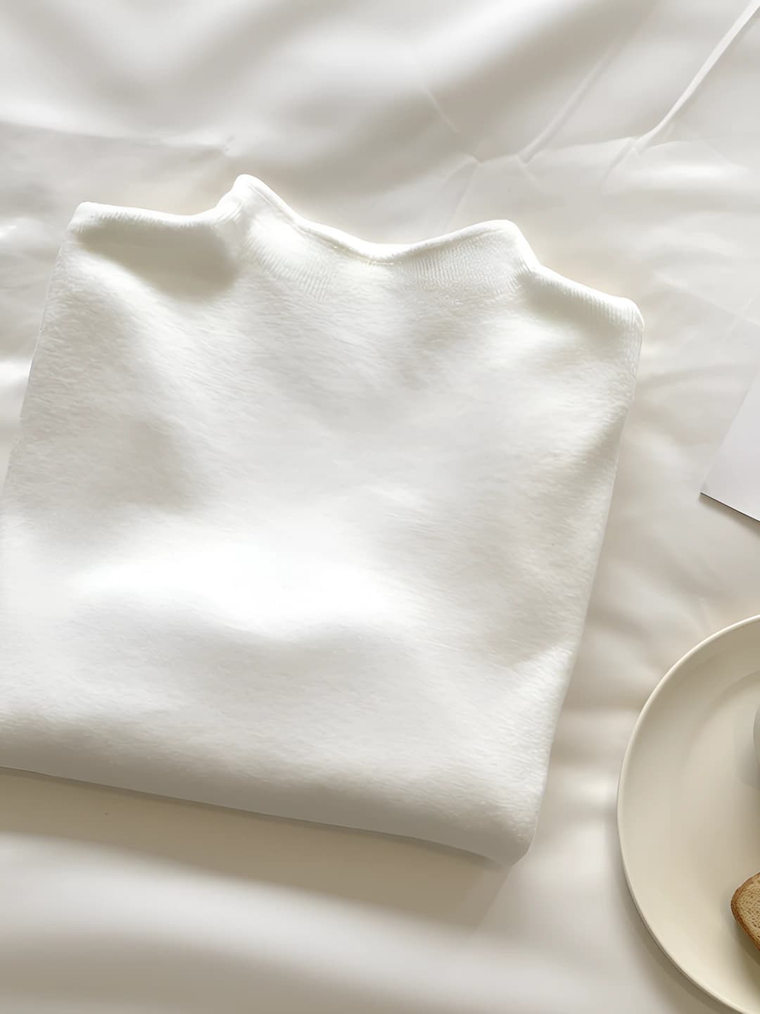 White T-shirt