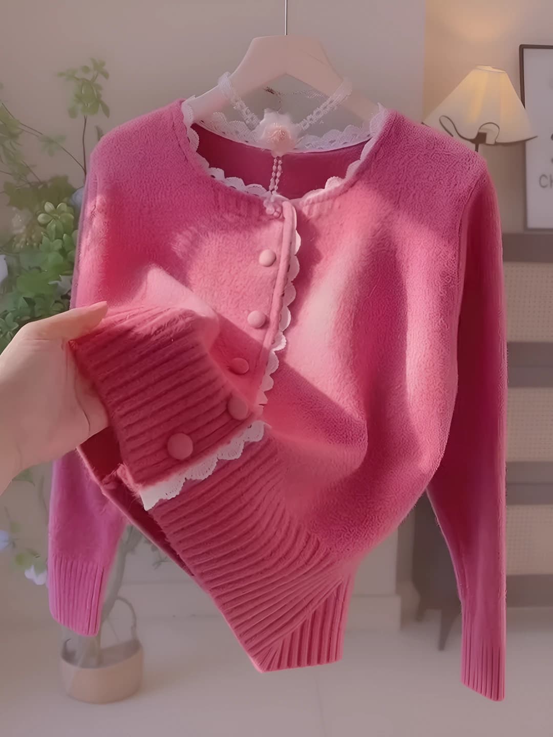 Rose red
