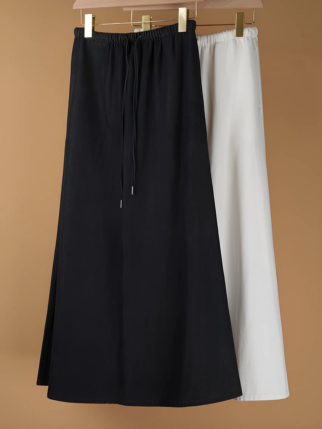 Women's A-line long skirt with elastic waist in Tencel, simple and elegant style for early autumn