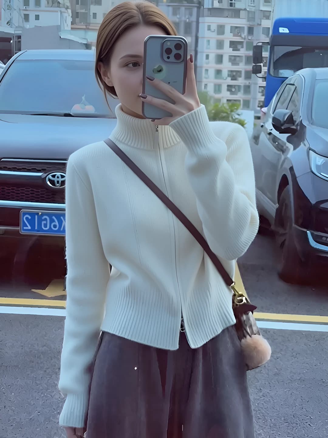 5793 White
