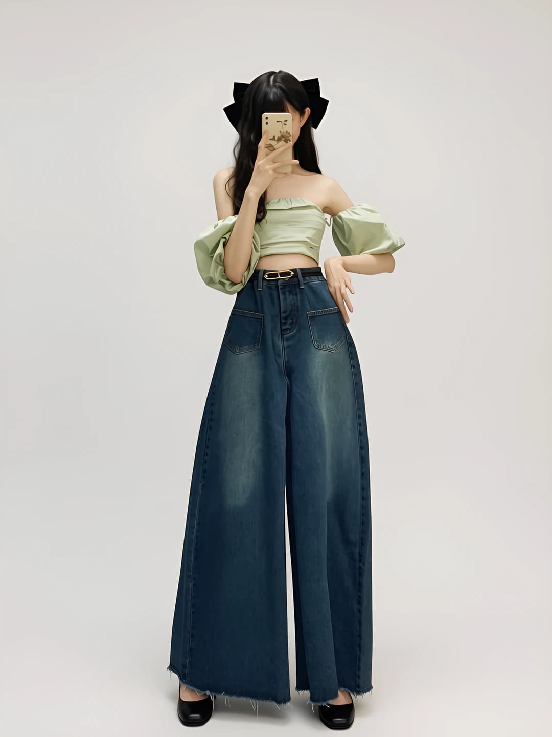 Ayollar uchun keng va klesh jinsi shimlar: bo'sh (oversize) kesim, baland bel, uzun shim, retro, 2026 kuzgi dizayn