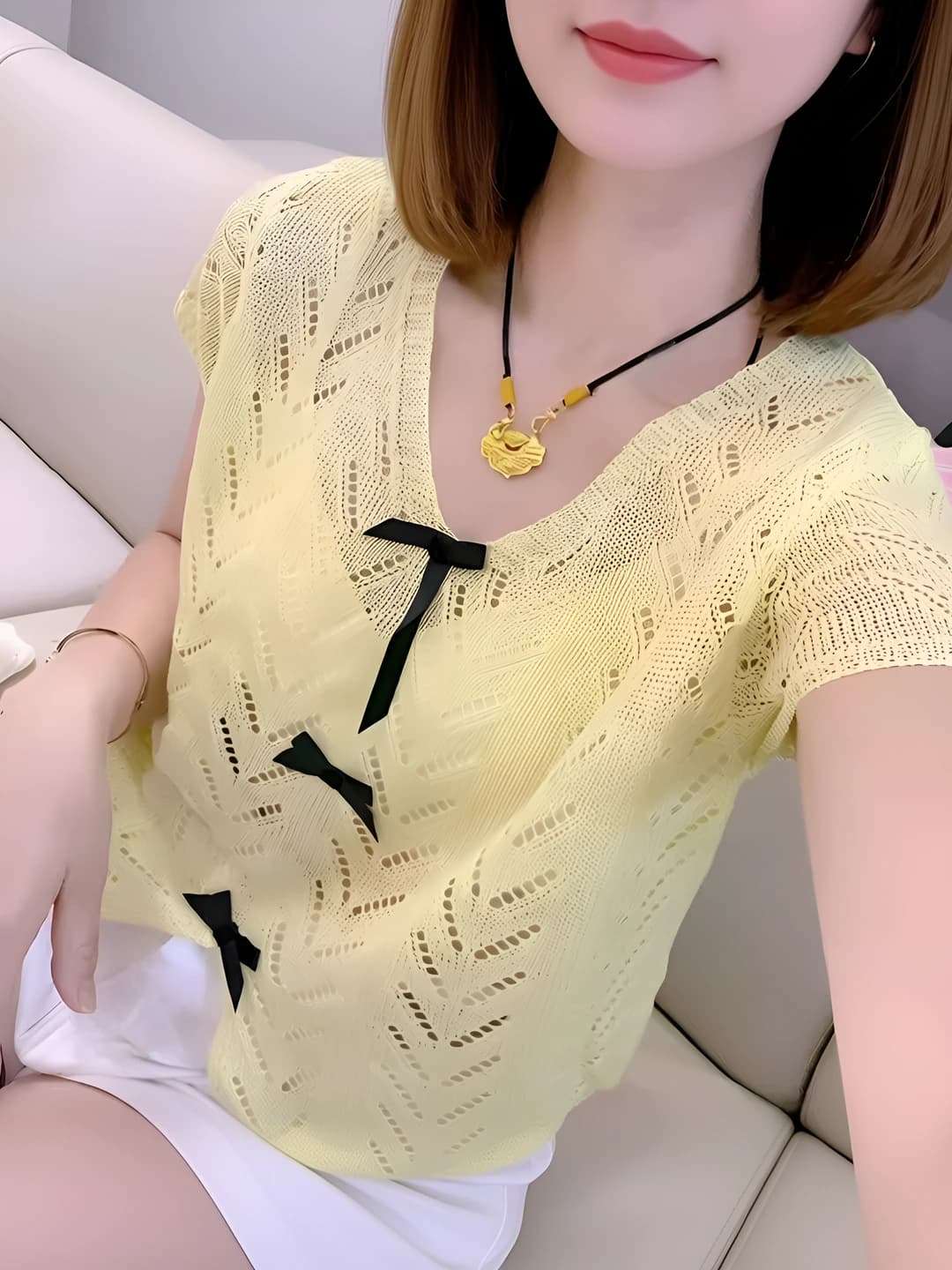 5889 Yellow