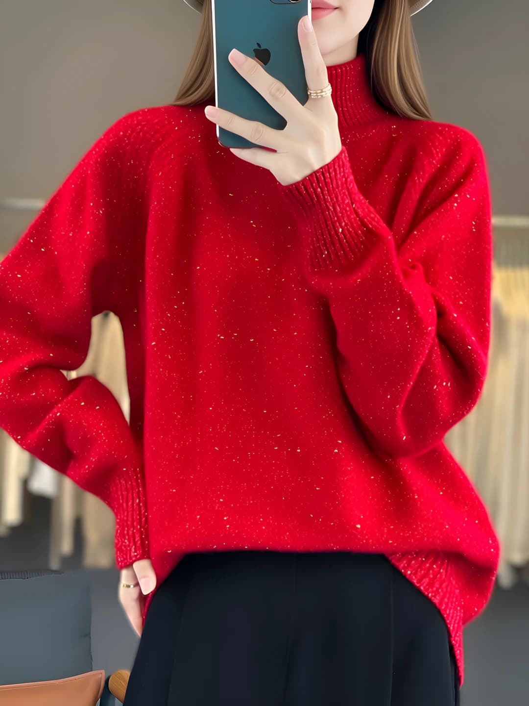 Ayollar uchun kuz-qish jun va kashemir sviter, baland yoqa, bo'sh (oversize) kesim, qalinlashtirilgan, uzun yeng, qizil rang
