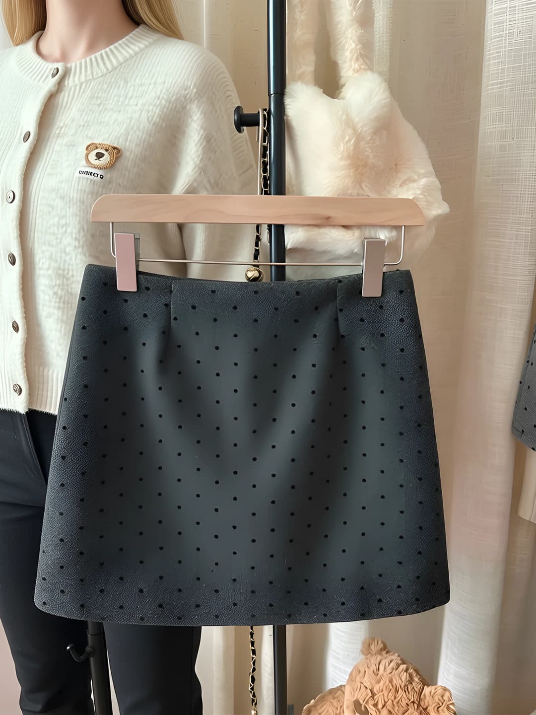 Dark gray (with lining)