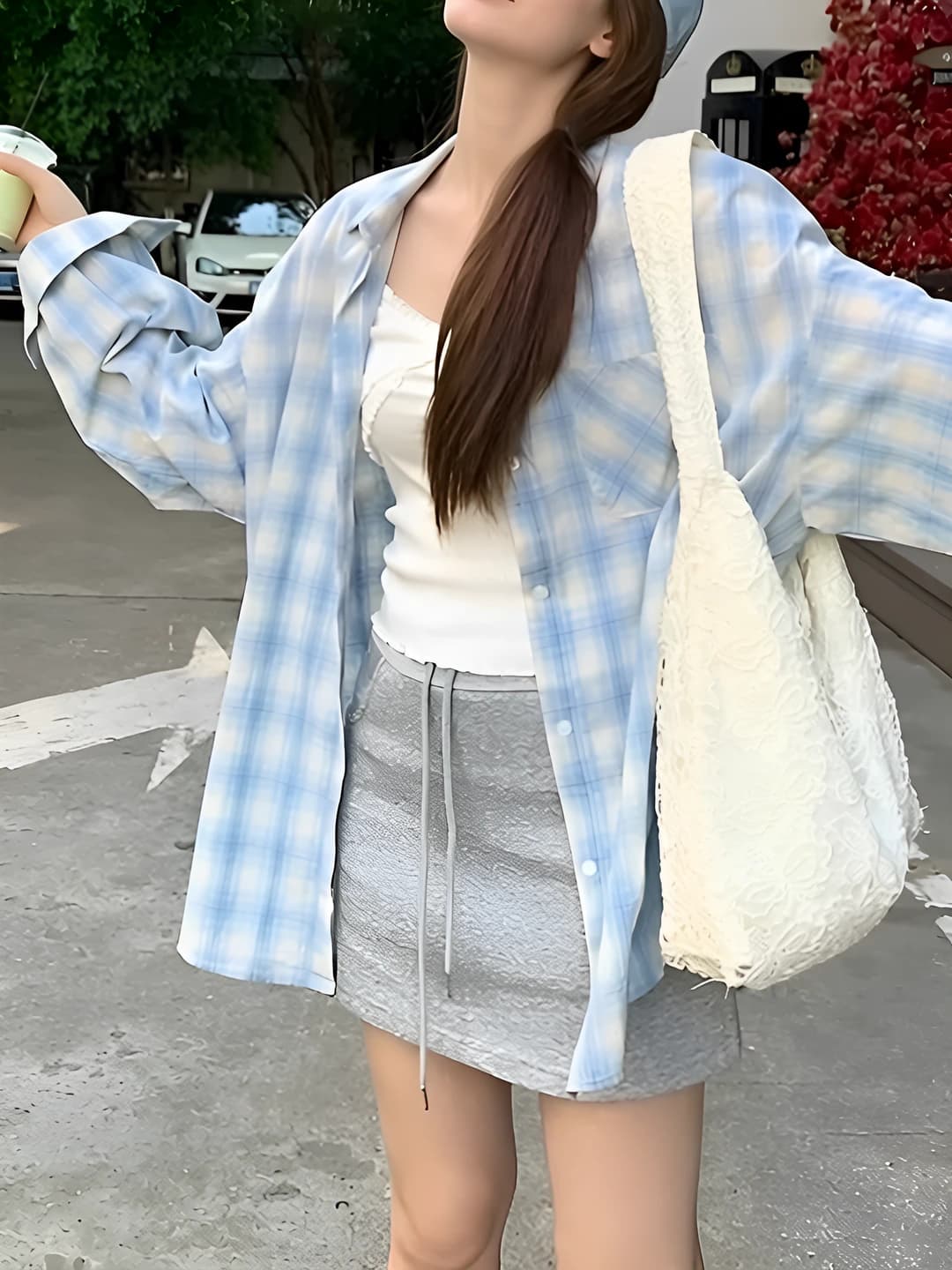 Ayollar uchun retro ko'k katak uzun yengli ko'ylak, polo yoqali, bo'sh (oversize) kesim, kundalik uslub, quyoshdan himoyalovchi, kuz-yoz mavsumi