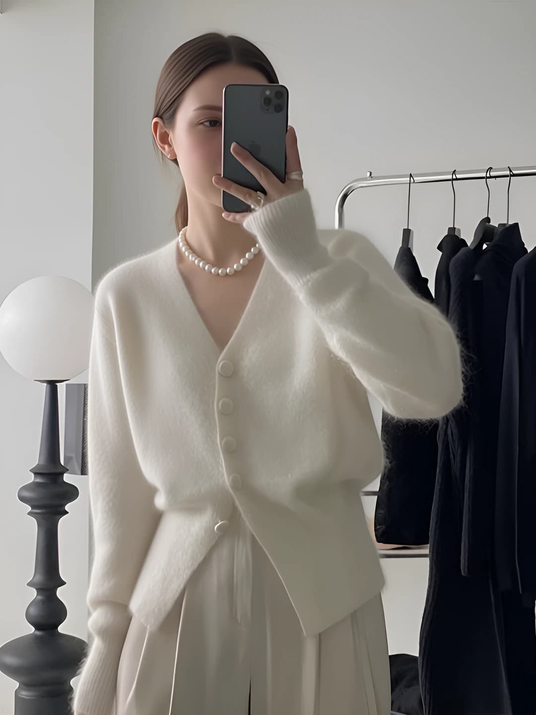Women's white V-neck cardigan, spring-autumn, loose fit, long sleeve, cropped, for petite