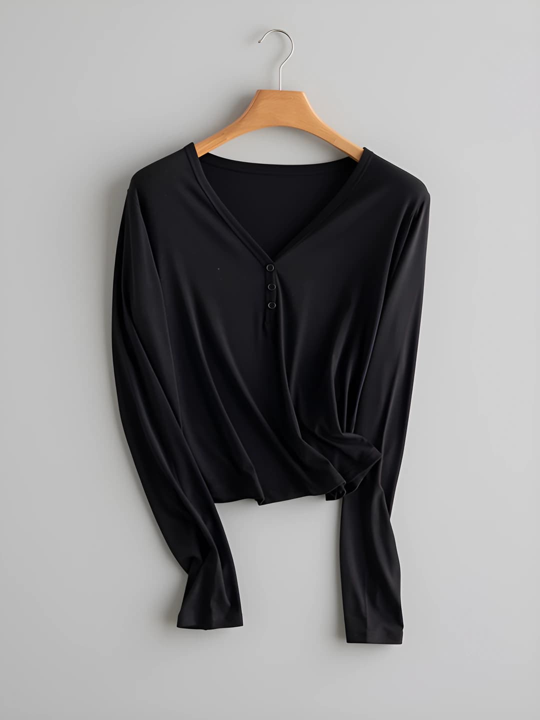 Vaitara Black