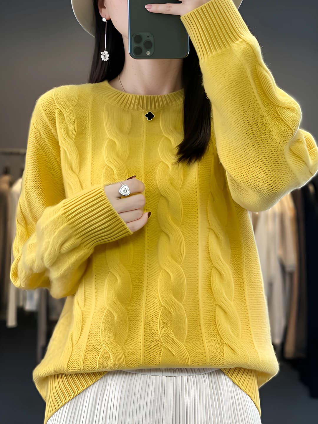 Goose yellow