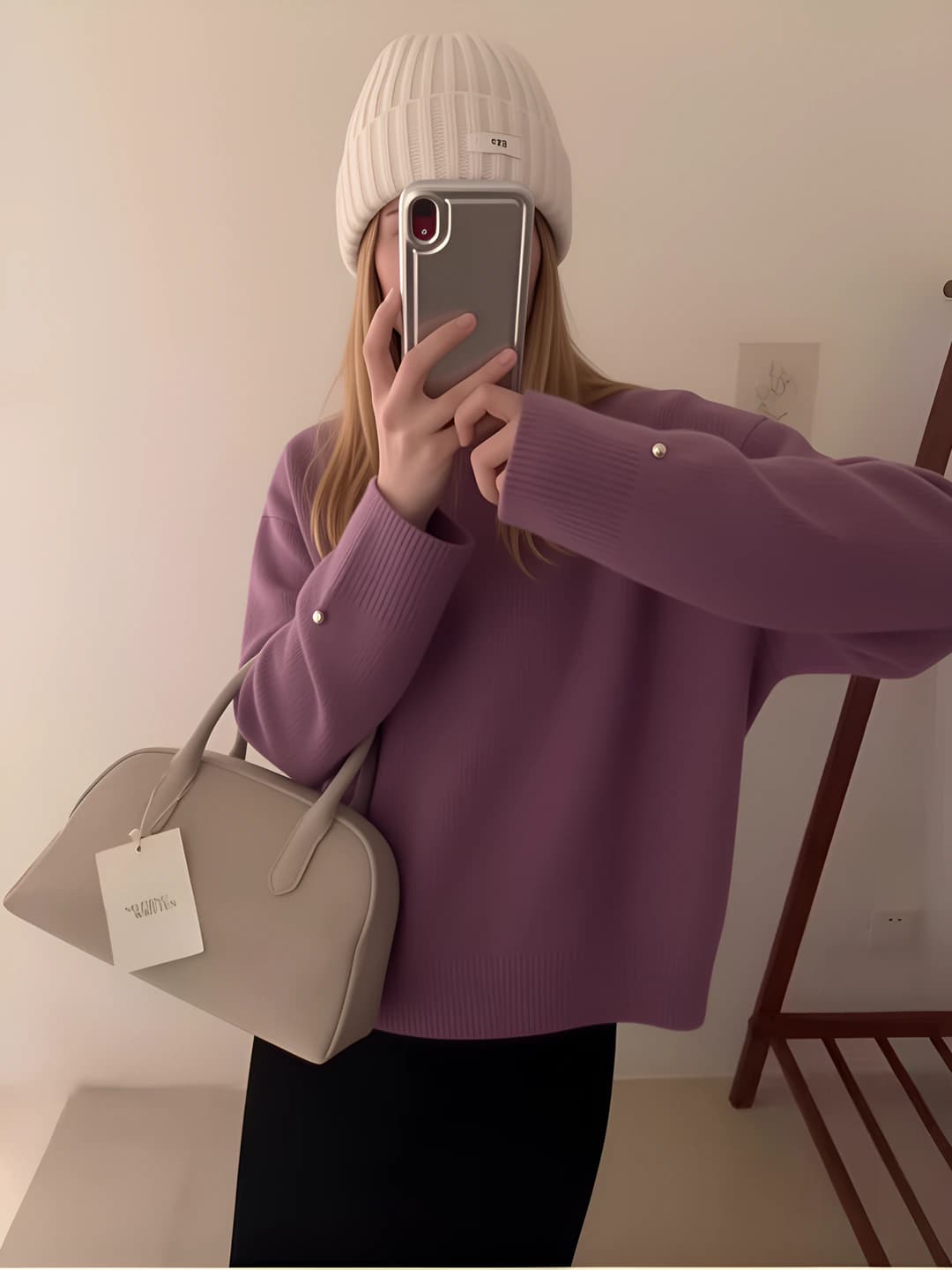 Фиолетовый