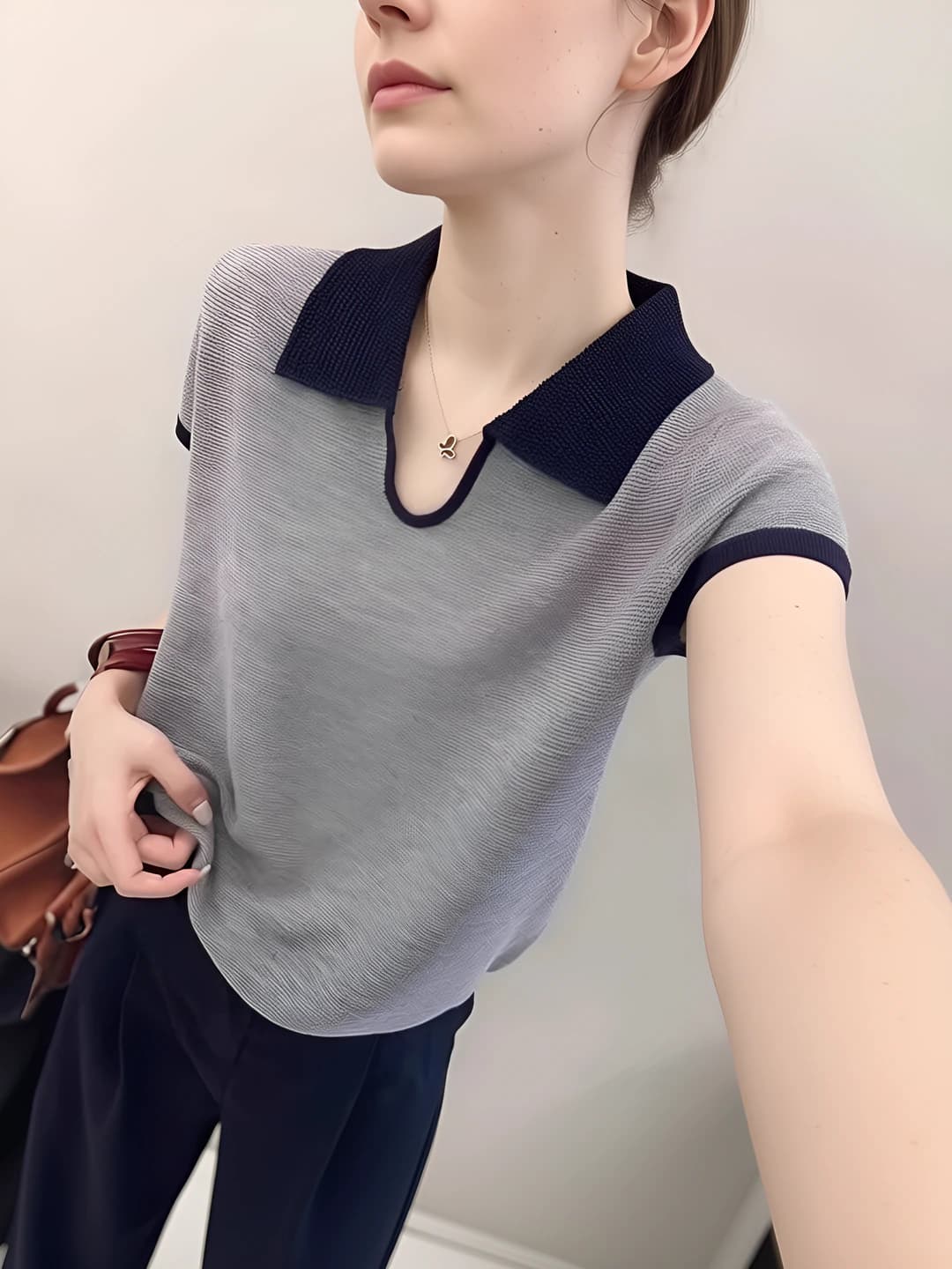 5886 Grey