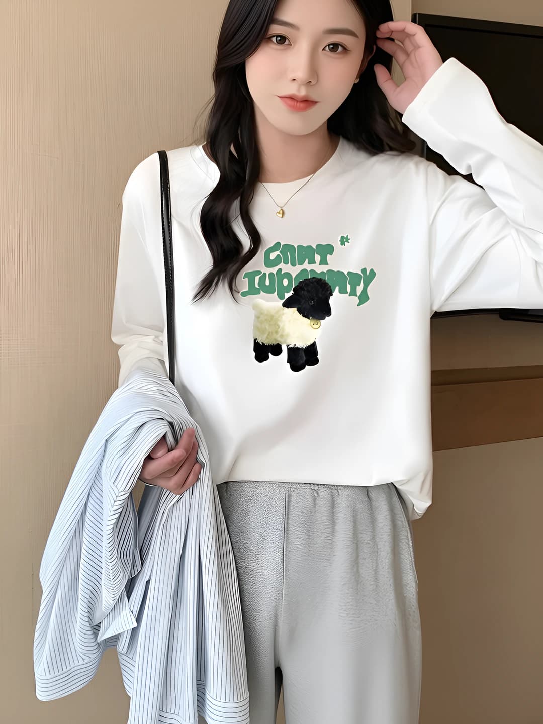 Black Lamb White - 230G