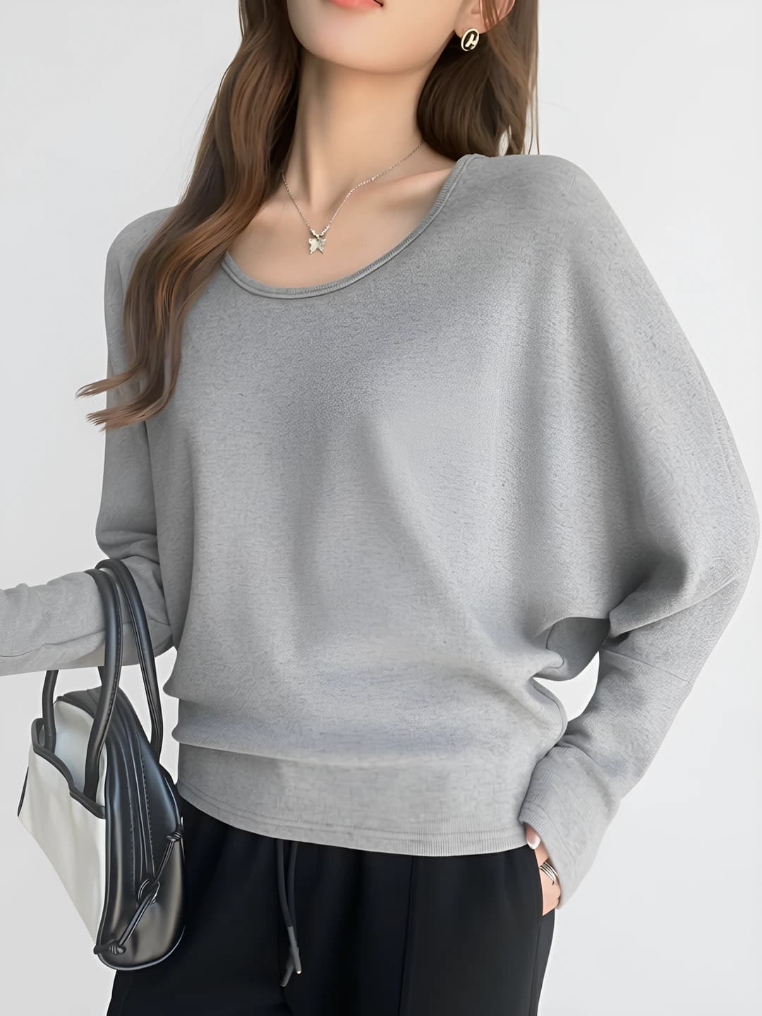 Women's autumn-winter U-neck long-sleeve t-shirt top, loose fit, slimming